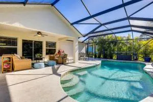 Close to Family Park Home with Screened Lanai! - Lighthouse Point