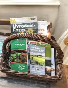 Maisons de vacances Maison charmante a Mauzun avec jardin et patio fleuri : photos des chambres