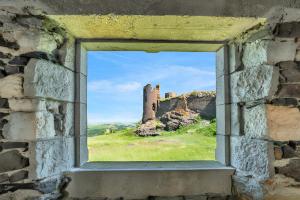 Maisons de vacances Maison charmante a Mauzun avec jardin et patio fleuri : photos des chambres