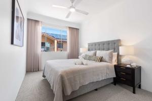 Camperdown Cozy Corner 5