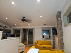 Dc Play House Bed and Breakfast - فولز تشيرش