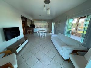 Lindo apto 2 quartos com ar wi-fi churrasqueira garagem Praia dos Ingleses