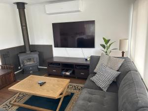 Sanctuary on Toagara with spa and heated pool