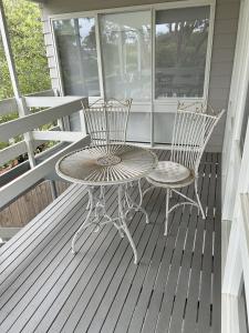 Sanctuary on Toagara with spa and heated pool