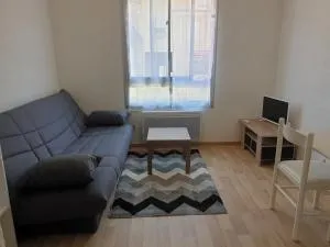 Studio meublé centre ville Paray le Monial 116 - 波旁朗西