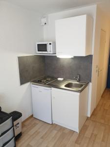 Studio meublé centre ville Paray 116