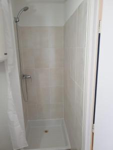 Studio meublé centre ville Paray 116