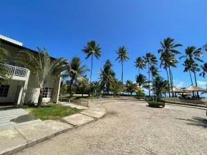 Casa beira mar pé na areia em Maceió - Riacho Doce