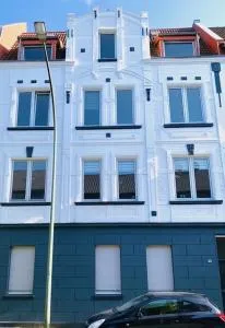 Neumühles Apartment Duisburg, big TV, Wlan, Coffee machine, ground floor - Aldenrade