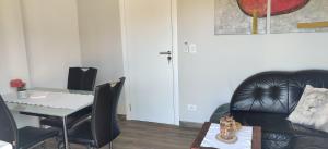 Casa Nathan! 2 Zimmer, Internet, Küche, Cosina, Parking, Lavanderia, Sauna! Barrio Esperanza! Central!