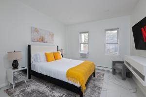 Evergreen Stay Apt 20 Min to NYC