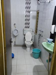 Crabs Homestay 2 AC bedroom