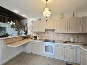 Charmante maison en pierre avec cheminée et animaux acceptés - FR-1-616-165