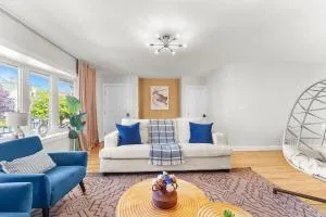 3-Car Parking, BBQ, Train 2min Walk - 纽瓦克