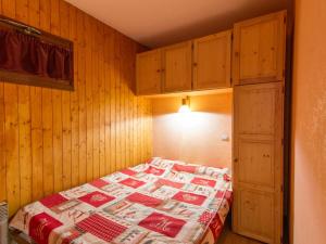 La Clusaz: Appart 6 pers, balcon, garage, WiFi - FR-1-818-14