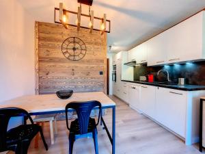 Studio rénové pour 5 pers, balcon, garage, WiFi - La Clusaz - FR-1-818-29