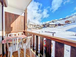 Appartements Appartement cosy 6 pers avec balcon et wifi a La Clusaz - FR-1-818-33 : photos des chambres