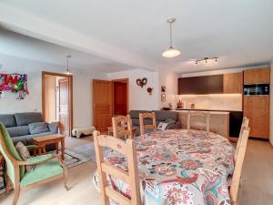 La Clusaz: Appartement 6 pers, Terrasse, Wifi - FR-1-818-58