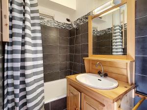 La Clusaz, Apt 6 pers, 2e étage, Wifi, Garage - FR-1-818-79