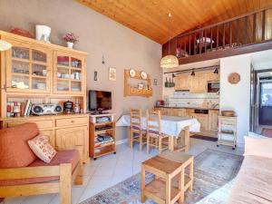 La Clusaz : Appartement cabine 4 pers, cosy avec mezzanine - FR-1-818-94