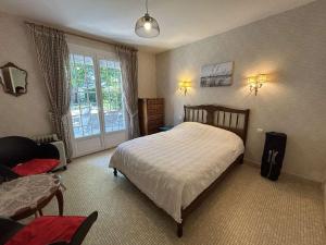 Maisons de vacances Maison cosy pres plage avec jardin et parking - FR-1-224C-332 : photos des chambres