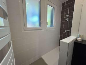 Maisons de vacances Maison cosy pres plage avec jardin et parking - FR-1-224C-332 : photos des chambres