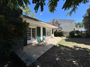 Maisons de vacances Maison cosy pres plage avec jardin et parking - FR-1-224C-332 : photos des chambres