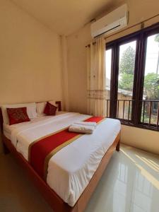 View, Golden Hotel Dondet in Muang Khong