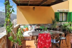 Welcoming House in Mogán with Mountain View - Las Burrillas