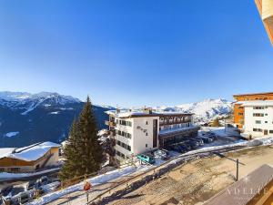Appartements Appartement T4 dernier etage avec cheminee et parking proche pistes - FR-1-398-678 : photos des chambres