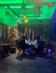 JeeRosh Hotel & Lodge