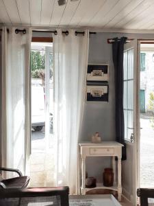 Maisons de vacances Maison agreable proche des plages - 40 m² - Le Grand-Village-Plage : photos des chambres