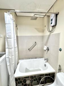 Classy & Stylish 1 BEDROOM at IT PARK