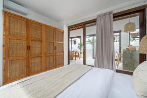 Stylish 2BD Villa with Pool in the heart of Canggu