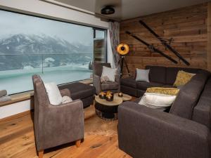 Kitzb heler Alpenlodge Top A6 with private panoramic sauna