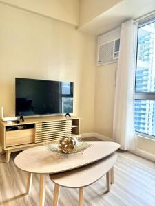 Glam Getaway in IT PARK 1 BEDROOM