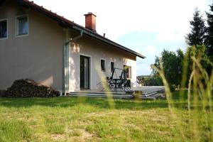 Rooms and apartments Biš