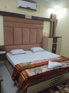 Hotel Srikrishna International