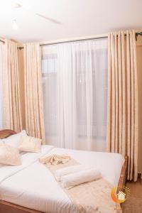 Dreamy Deluxe Furnished Apartment