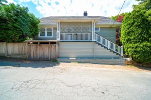 Charming 3BR Home Near UBC with Parking & Backyard