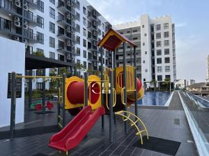 Armadale next Galacity at 4 pax