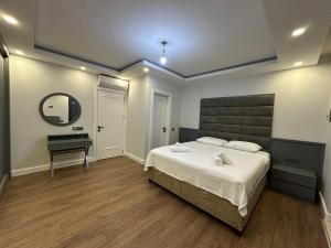 Luxury Private Heated Pool Villa C-Two