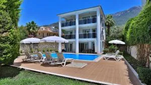 Oludeniz 4 Bedroom Villa 2184 - Ahatli