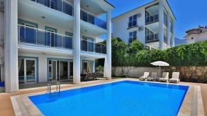 Oludeniz 4 Bedroom Villa 2184