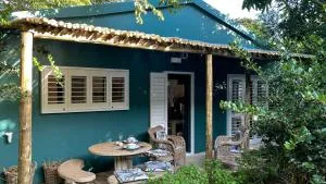 The Bush House - New Guelderland