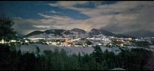 The Mountain View - no children