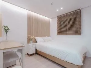 Elly stay - Sŏwŏn-ni