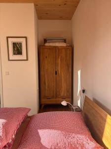 Übernachtung beim Bio-Metzger Zimmer "Karl"