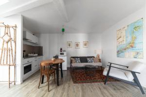 La Grande Maison Clermont - Appartements centre ville : photos des chambres
