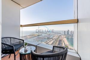 Remodeled 1BR with Sky-High Picturesque Marina Views, Elite Residence, Dubai Marina by Deluxe Holiday Homes